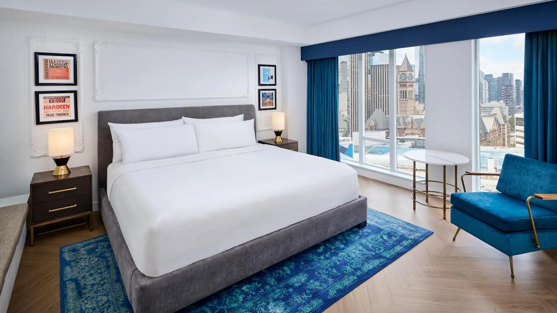 Pantages Hotel Toronto Centre