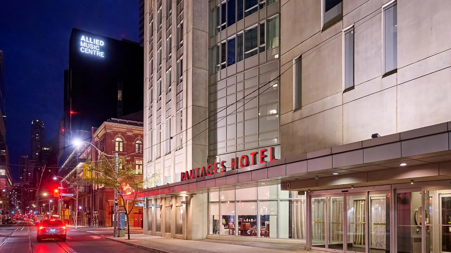 Pantages Hotel Toronto Centre