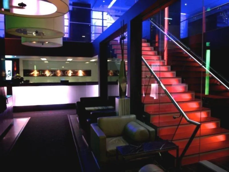 Pantages Hotel Toronto Centre 4*,
